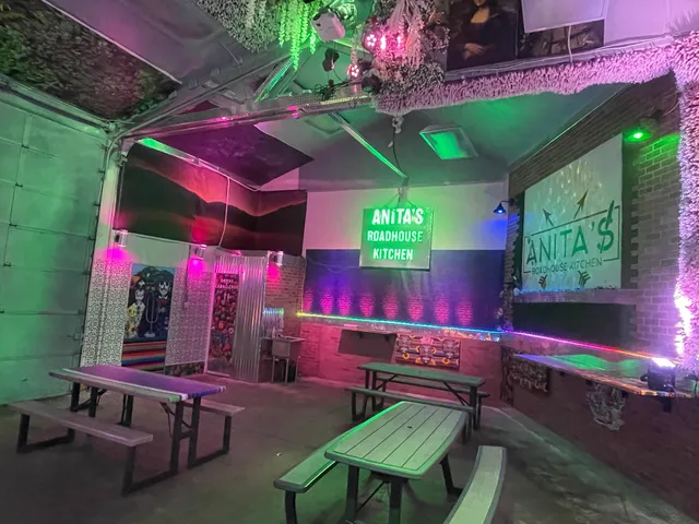 Anita’s RoadHouse Kitchen