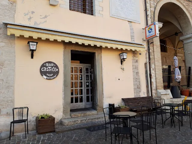 Bar Castello Fashion Colls