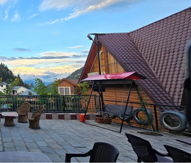 Mountain Manor Homestay