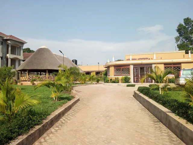 African Roots Guest House Entebbe
