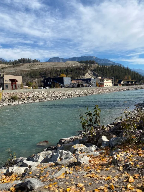 Tourism Golden Association