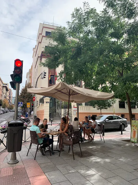 Café 31 Panadería y Cafetería- Bakery & Food