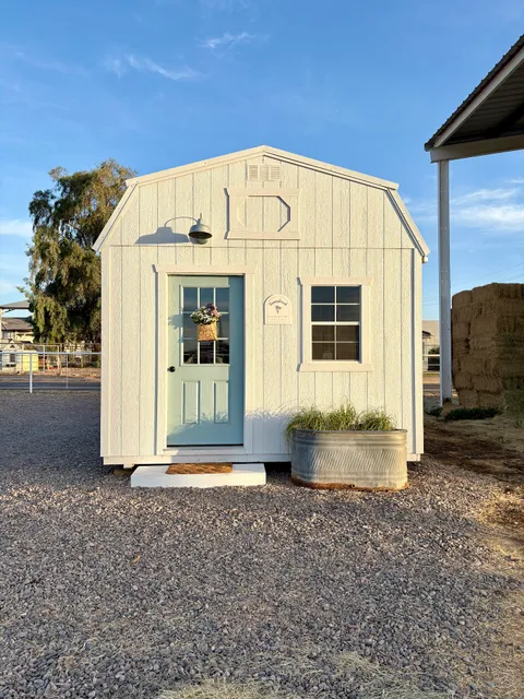 Honeybrook Farm Store