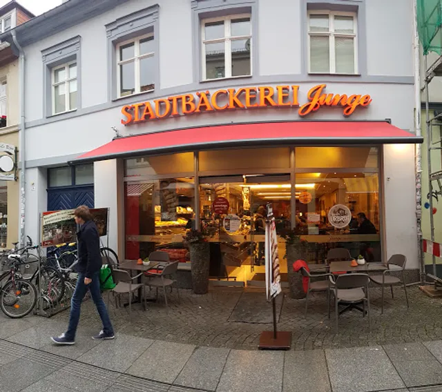 Junge Die Bäckerei.