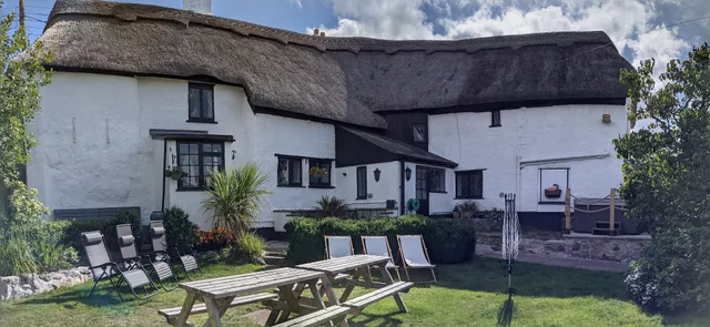 The Thatched Cottage