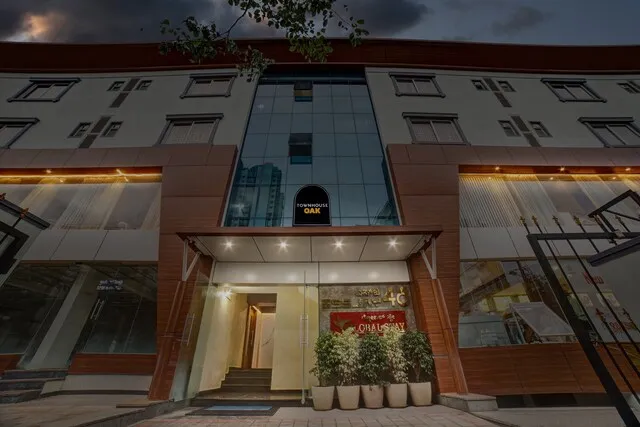 Townhouse OAK Ess Jay