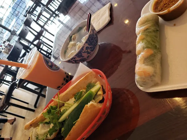 Royal Tea Cafe - Teahouse & Sandwich