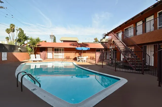 Rodeway Inn Convention Center