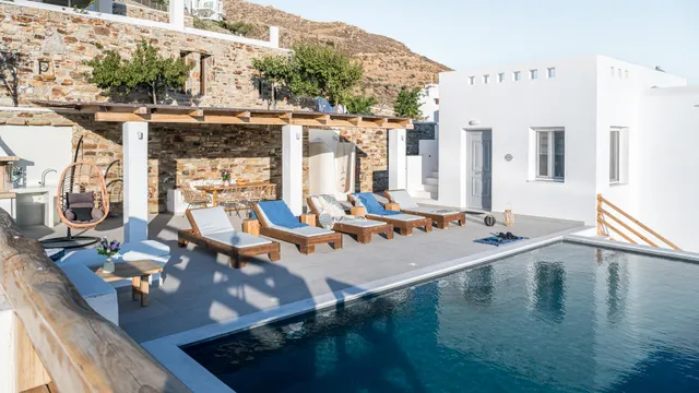 Naxos Skyline | Luxury villas in Naxos