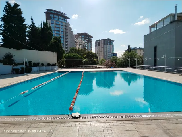 İTÜ Sosyal Tesisleri - Maçka Havuz Başı Restoran