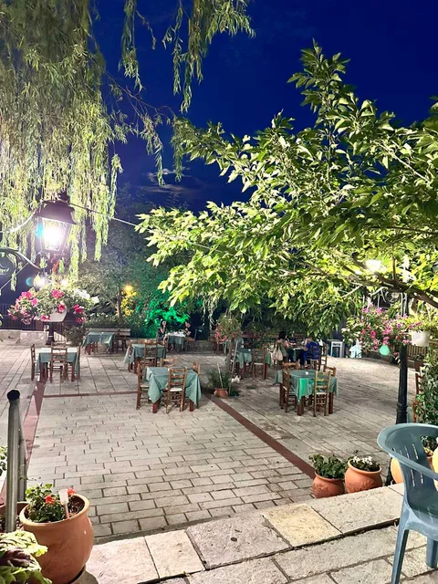 Το Στέκι του Καμπά/To Steki tou Kampa