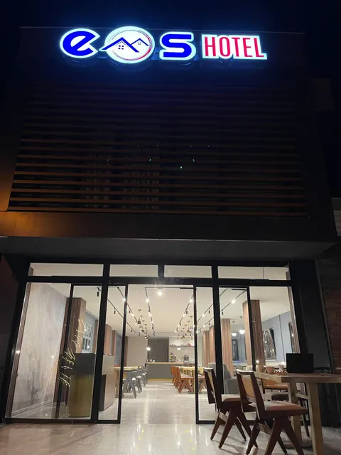 EOS Hotel