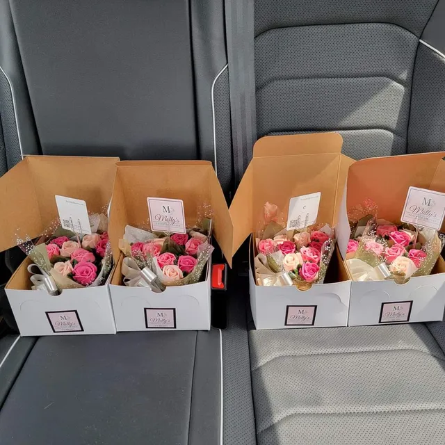 Molly’s Sociable Sweets