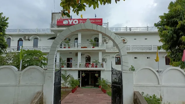 Namo Buddha Hotel