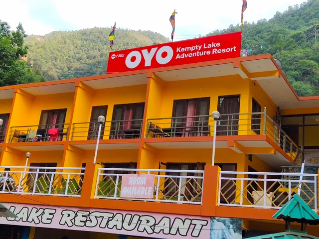 OYO Kempty Lake Adventure Resort