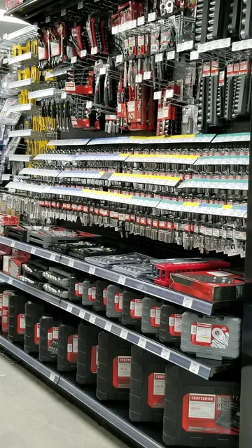 Seven Lakes Ace Hardware