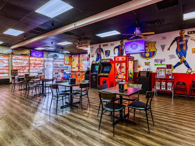 Long Wongs Hot Wings & Pizza