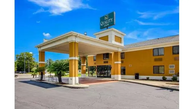 Quality Inn near University of Mobile