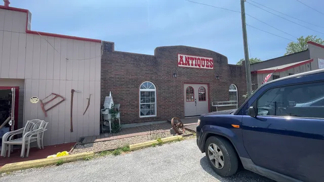 Bates City Emporium & Antiques