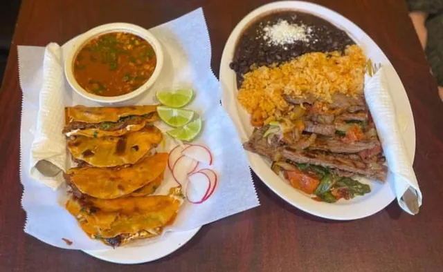 El Mezcalito Mexican Restaurant