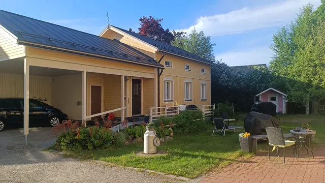 FirstHome GuestHouse