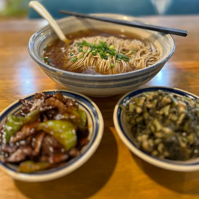 Su Noodle Restaurant