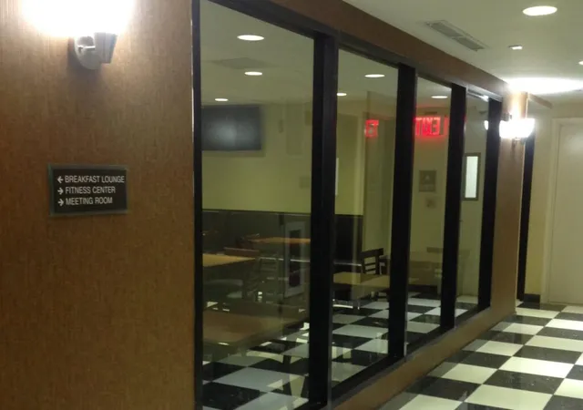 Airport Plaza Hotel JFK Airport