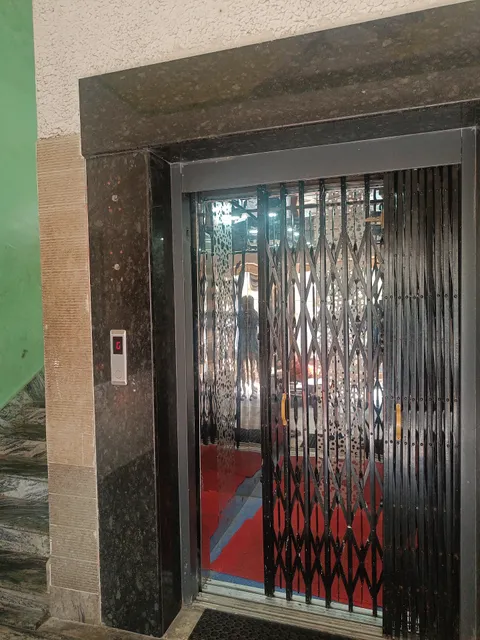 Hotel Saravana Bhavan