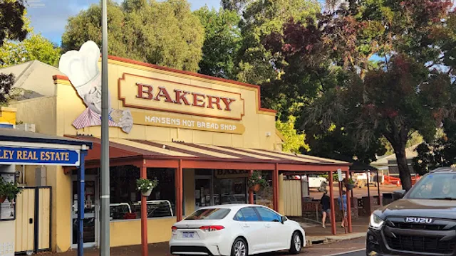 Bridgetown Bakery (Hansen’s Hot Bread Shop)