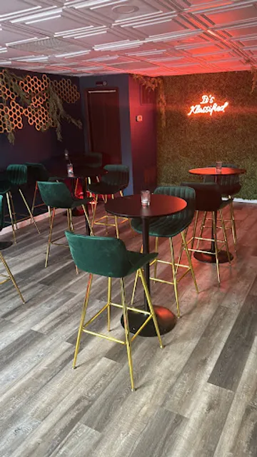 Kitchen Klassifieds Cafe