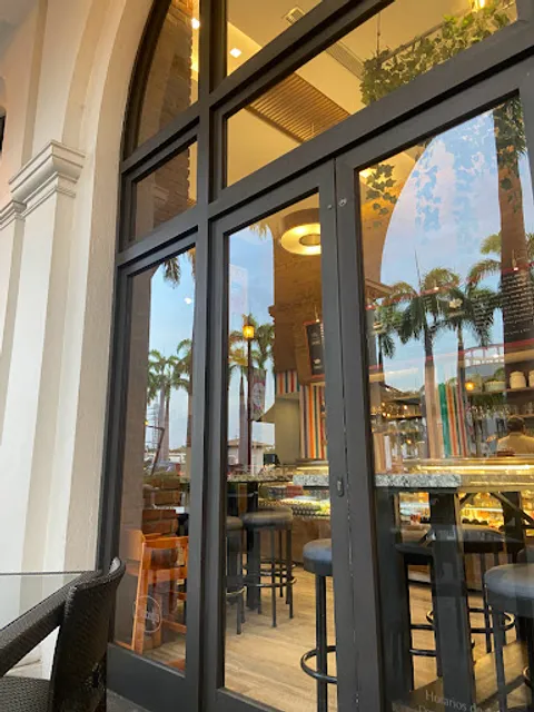 Ciabatta • Plaza Lagos