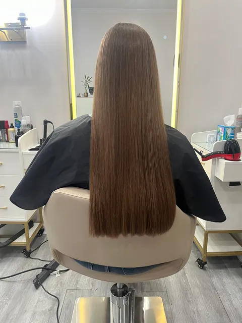 Albanian Universe Hair Salon