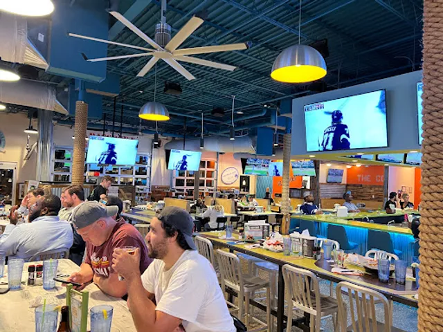 Island Wing Company Grill & Bar - Jacksonville Southside
