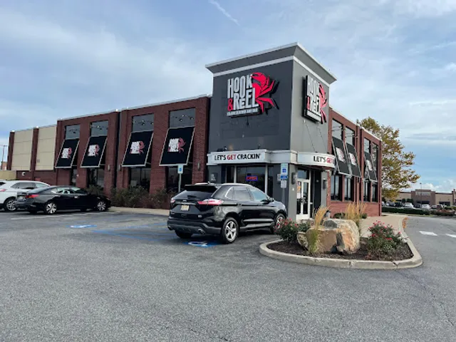 Hook & Reel Cajun Seafood & Bar