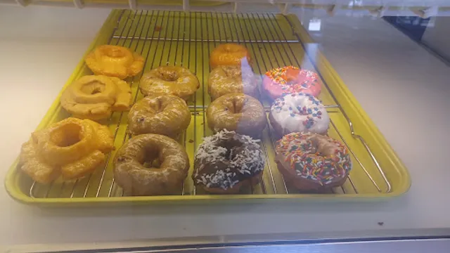 Daylight Donuts
