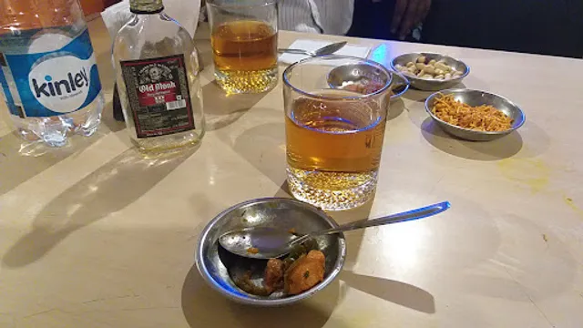 Dhareshwar Restaurant