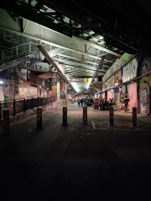 The Hunt for the Cheshire Cat by HiddenCity