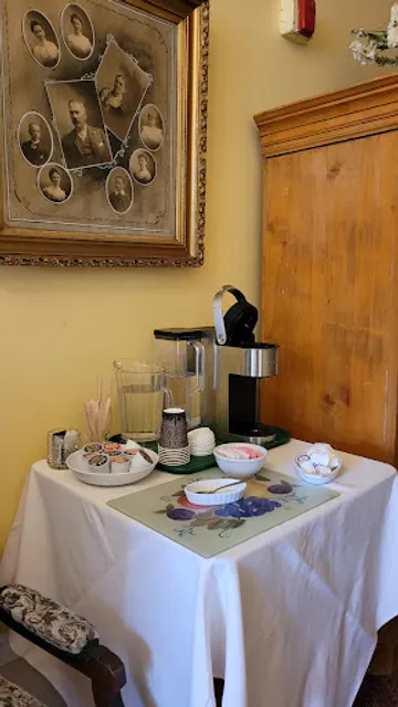 Bryson's Bistro Du Bucheron