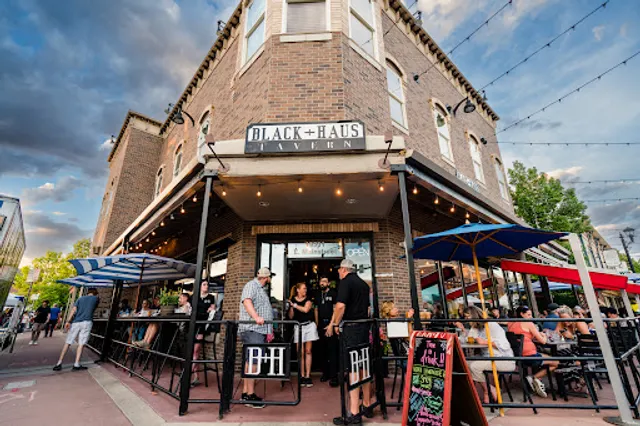 Black+Haus Tavern - Parker