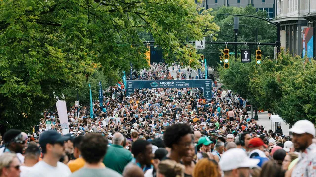 Around the Crown 10K