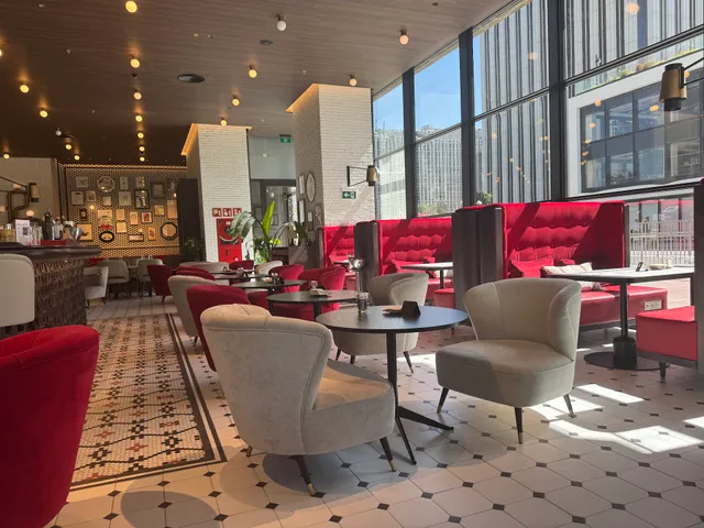 Escándalo Restaurante