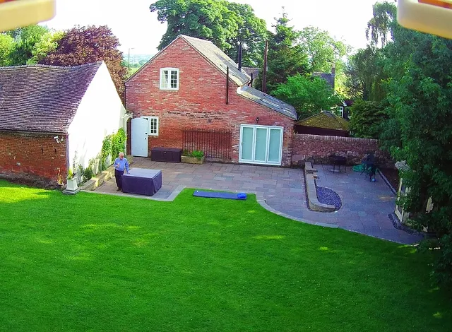 Hilltop Farm Barns - Horseshoe Cottage