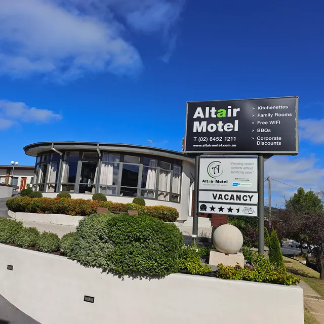 Altair Motel