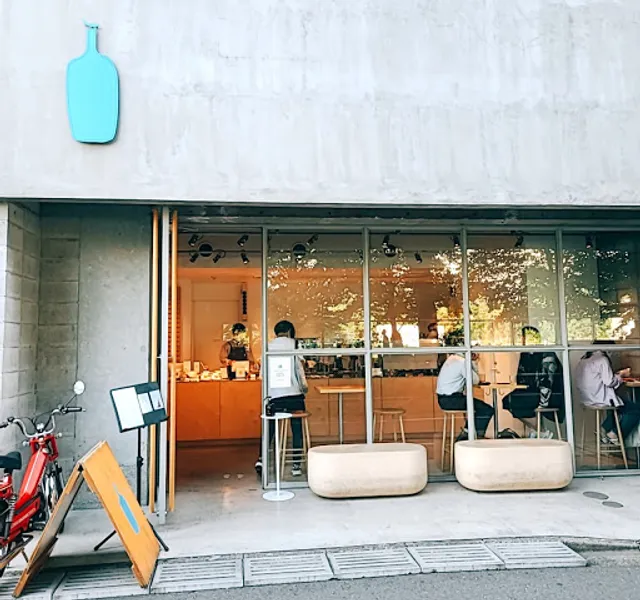 Blue Bottle Coffee Ikebukuro
