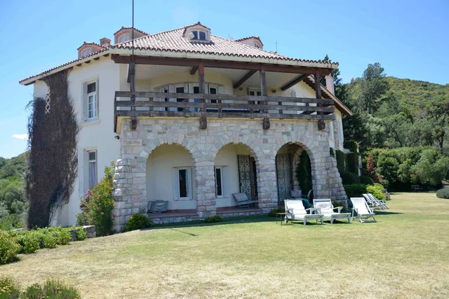 El Castillo de Mandl