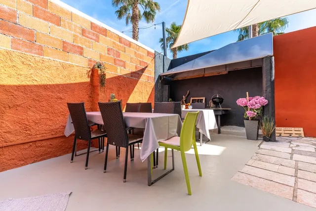 Casa La Cha - Hostel & Bar