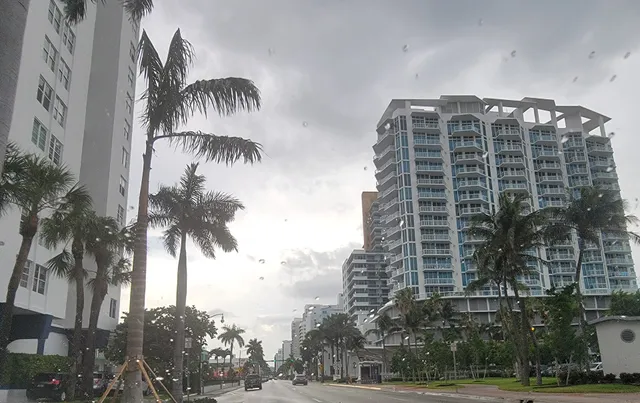 Ocean Park Condominium