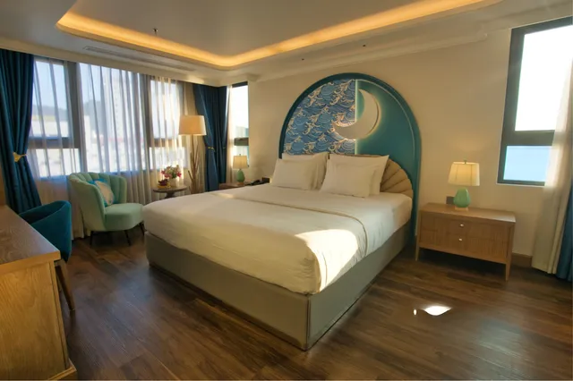 The Moon Boutique Hotel Cat Ba