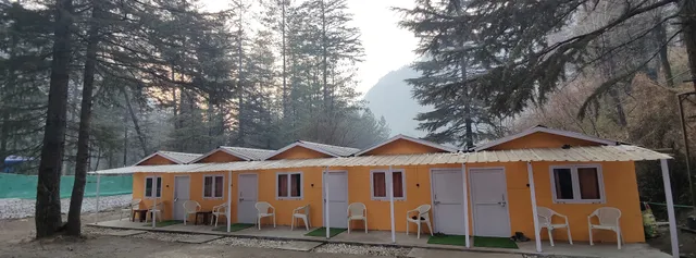 Pandora Riverside Cafe & Stay