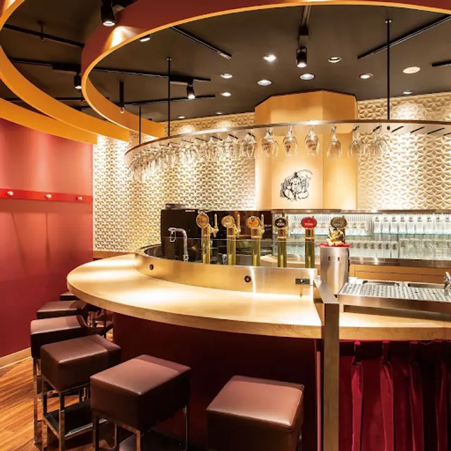 YEBISU BAR Kurobe Yokocho Store